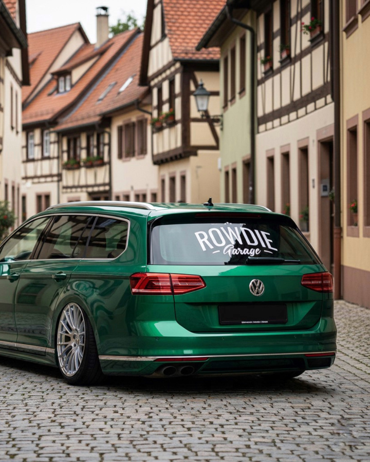 Sticker Rowdie Garage 20/40/60cm schwarz | weiss + Gratis AsphaltClub Rakel